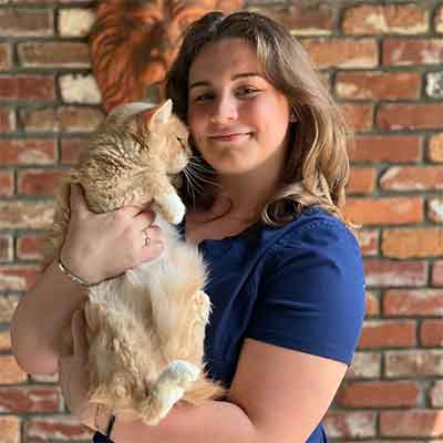 Madison - Vet Assistant